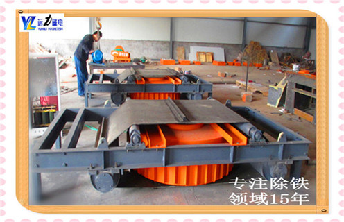 電磁滾筒除鐵器，陜西電磁滾筒除鐵器_如何卸鐵國家標(biāo)準(zhǔn)安裝工作視頻_陜西電磁滾筒除鐵器型號 