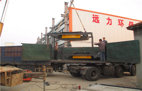 永磁滾筒除鐵器，內(nèi)蒙古永磁滾筒除鐵器知識(shí)參數(shù)_內(nèi)部磁塊安裝方法_內(nèi)蒙古永磁滾筒除鐵器型號(hào)價(jià)格