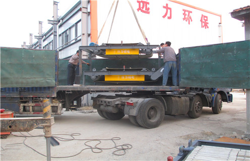 永磁滾筒除鐵器，內(nèi)蒙古永磁滾筒除鐵器知識(shí)參數(shù)_內(nèi)部磁塊安裝方法_內(nèi)蒙古永磁滾筒除鐵器型號(hào)價(jià)格