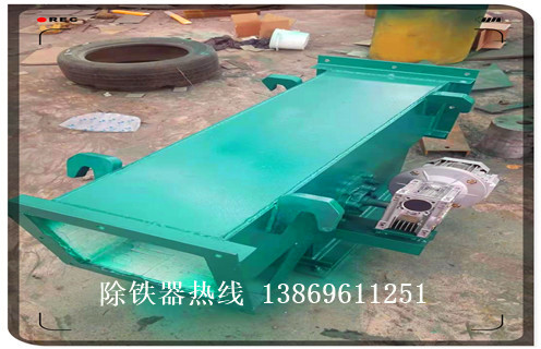 永磁管道自卸式除鐵器，永磁管道自卸式除鐵器廠家_技術參數(shù)_永磁管道自卸式除鐵器廠家磁塊安裝方式_如何換帶