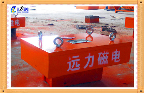 懸掛式自卸除鐵器，新疆懸掛式自卸永磁除鐵器_內(nèi)部磁塊安裝方法_新疆懸掛式自卸永磁除鐵器型號視頻定制供應(yīng)型號價格